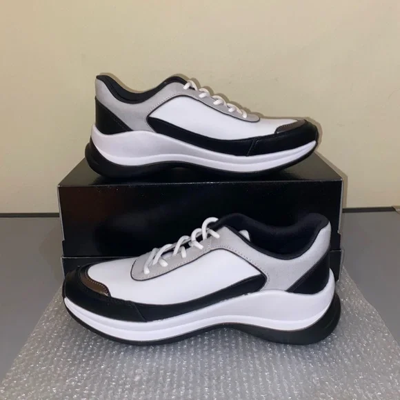 Karl Lagerfeld Coty Black & White Sneakers, Size 8 - Picture 4 of 9